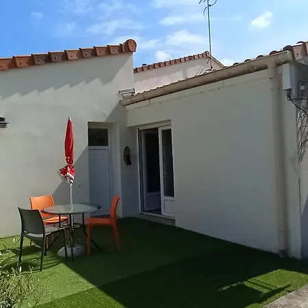 Des Quatre Moulines Appartement *