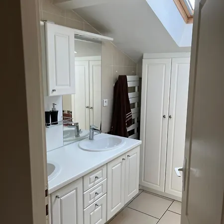 Des Quatre Moulines Appartement