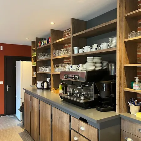 Des Quatre Moulines Le Longeron